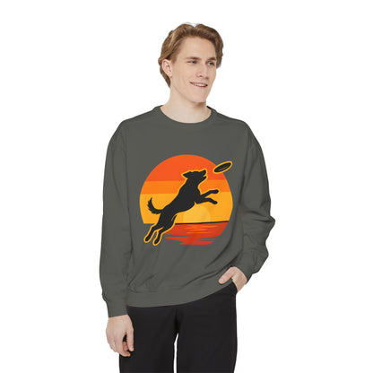 Dog catching Frisbee Sweatshirt